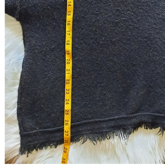 Free People Irresistible V-neck Frayed Sweater - Picture 11 of 12